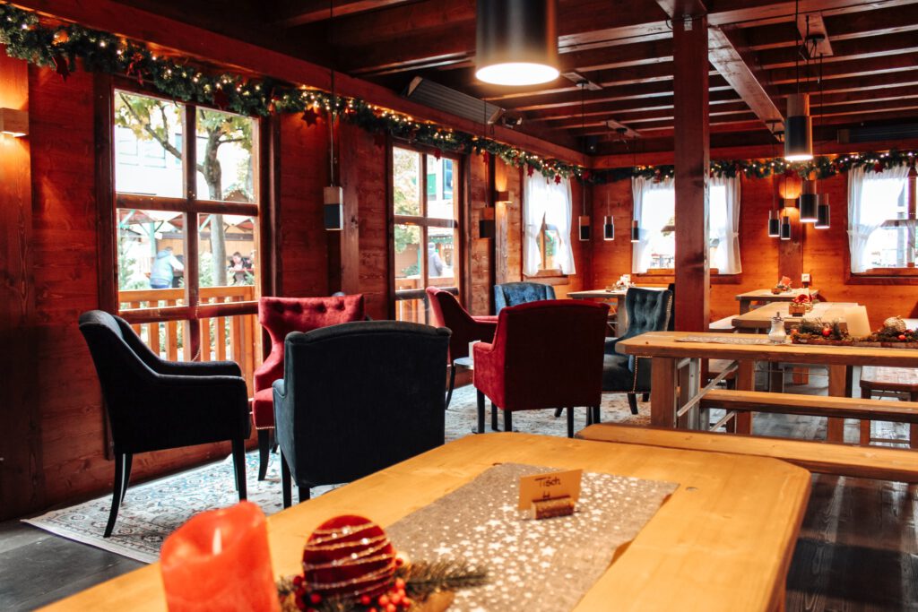 Das Erdgeschoss der X-Mas Lounge
