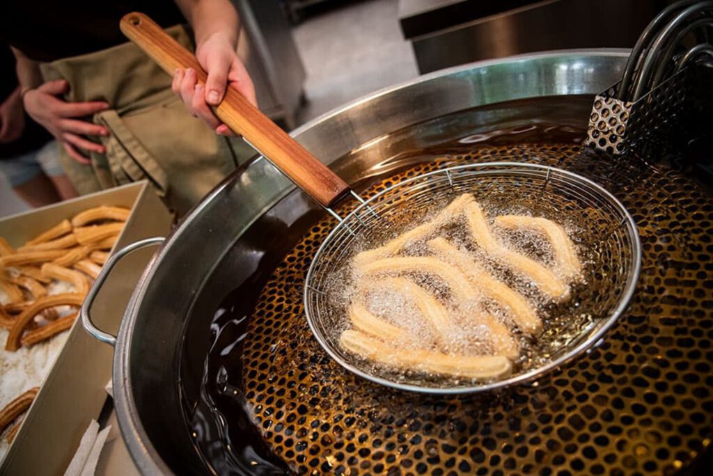 Churros frisch gebacken